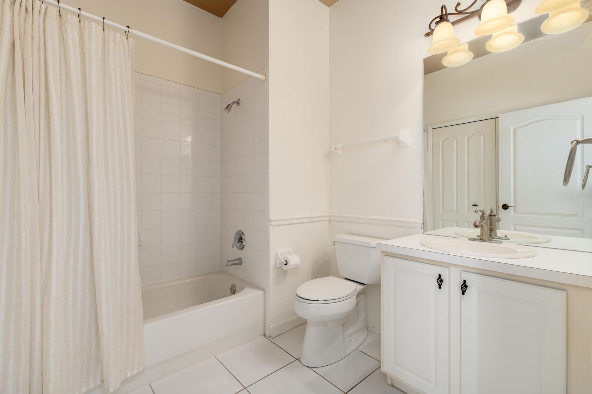 1676 SW Harbour Isles Circle, Unit 97, Port Saint Lucie, FL 34986 Photo