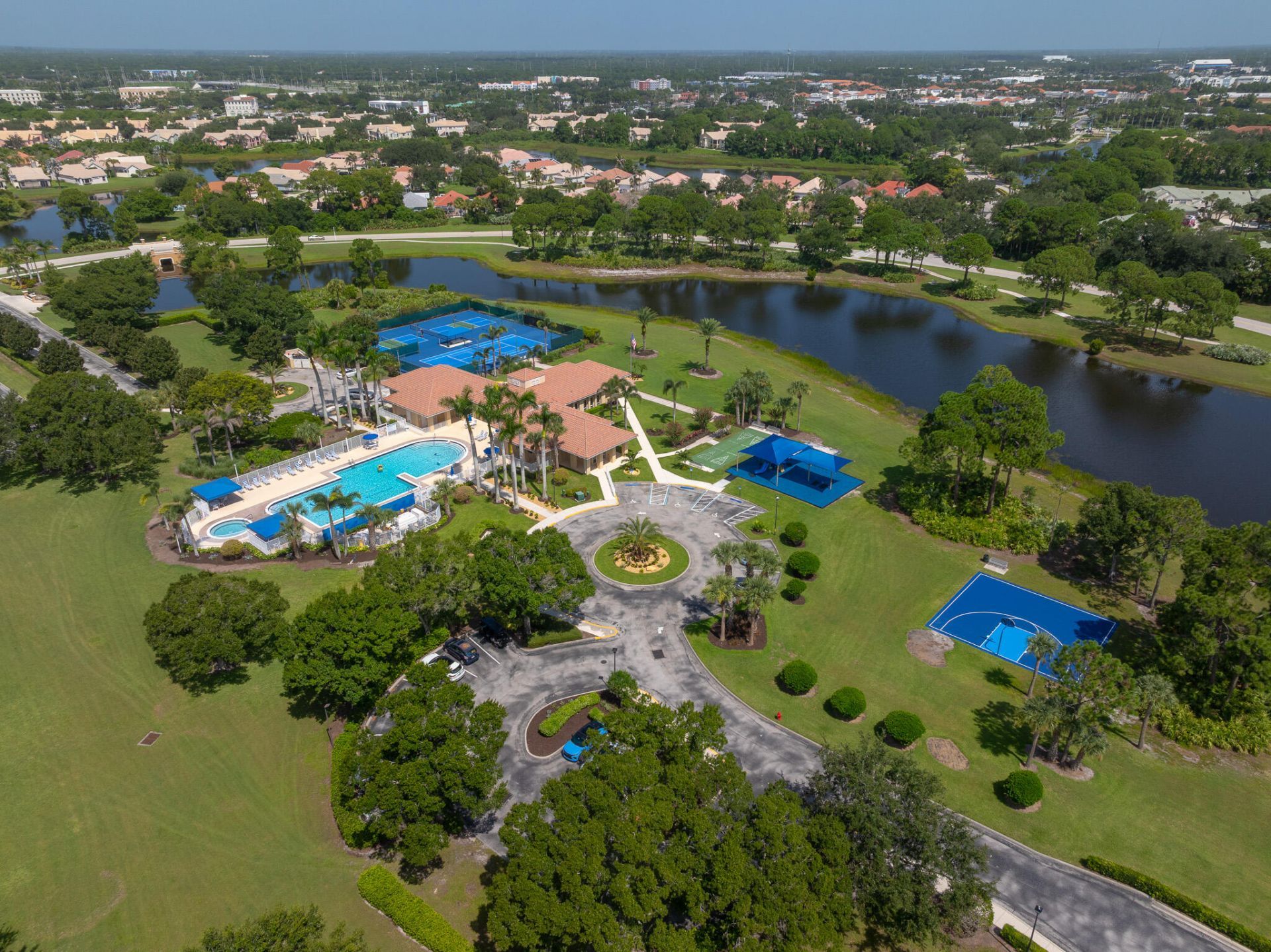 1676 SW Harbour Isles Circle, Unit 97, Port Saint Lucie, FL 34986 Photo