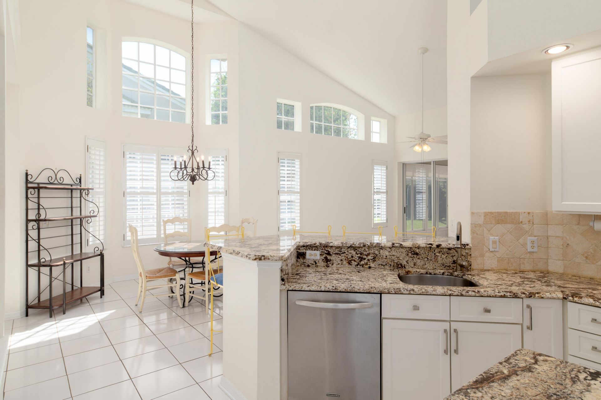 1676 SW Harbour Isles Circle, Unit 97, Port Saint Lucie, FL 34986 Photo