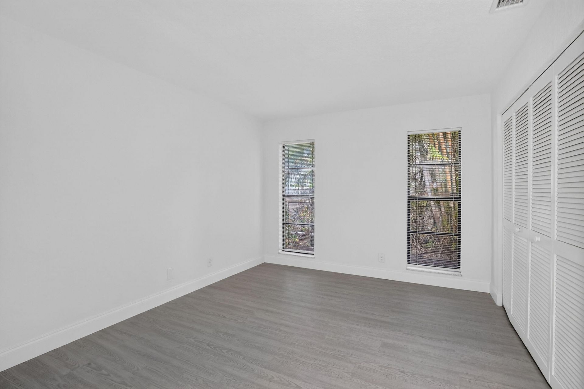 9820 NW 15th Street, Plantation, FL 33322 Photo