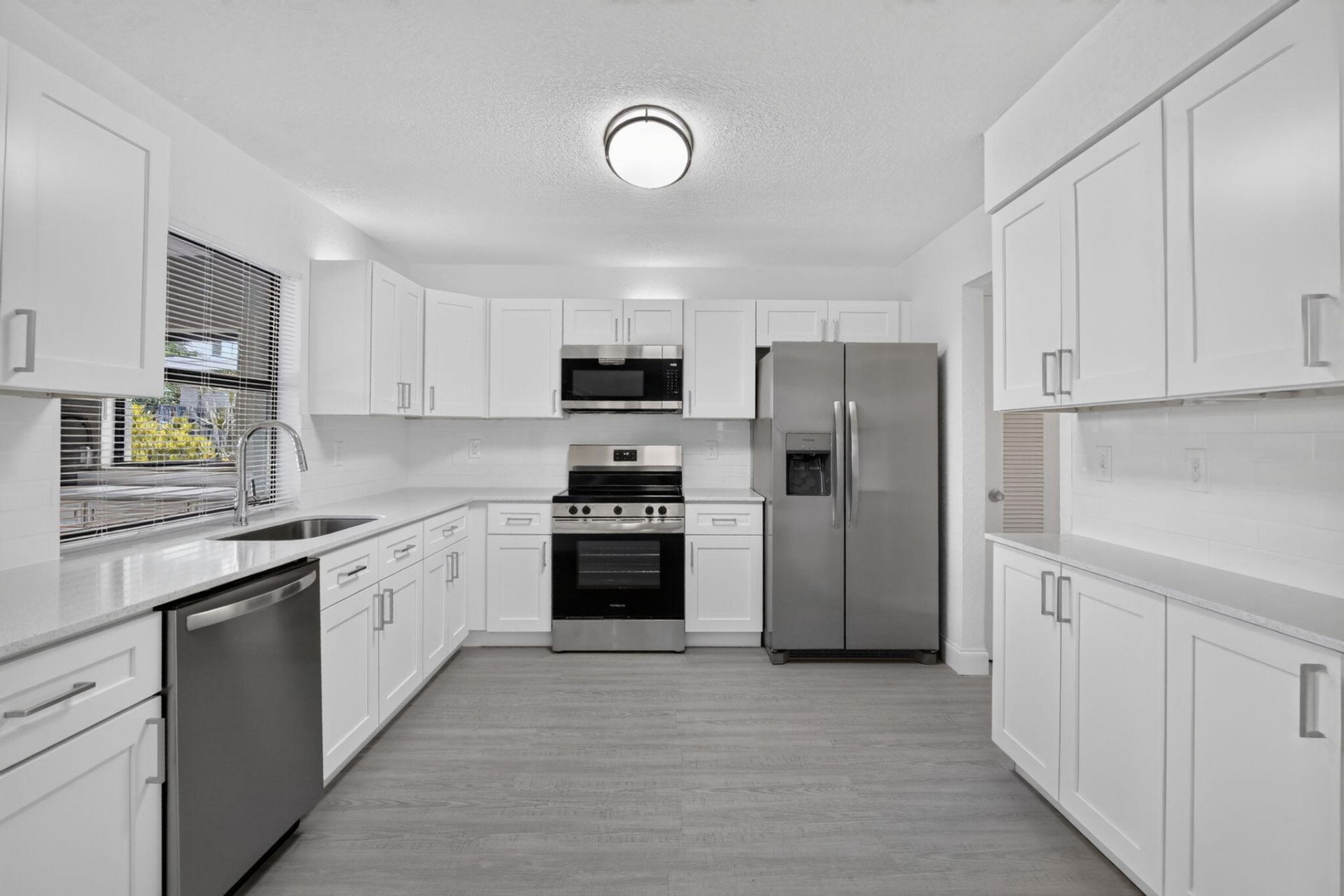 9820 NW 15th Street, Plantation, FL 33322 Photo