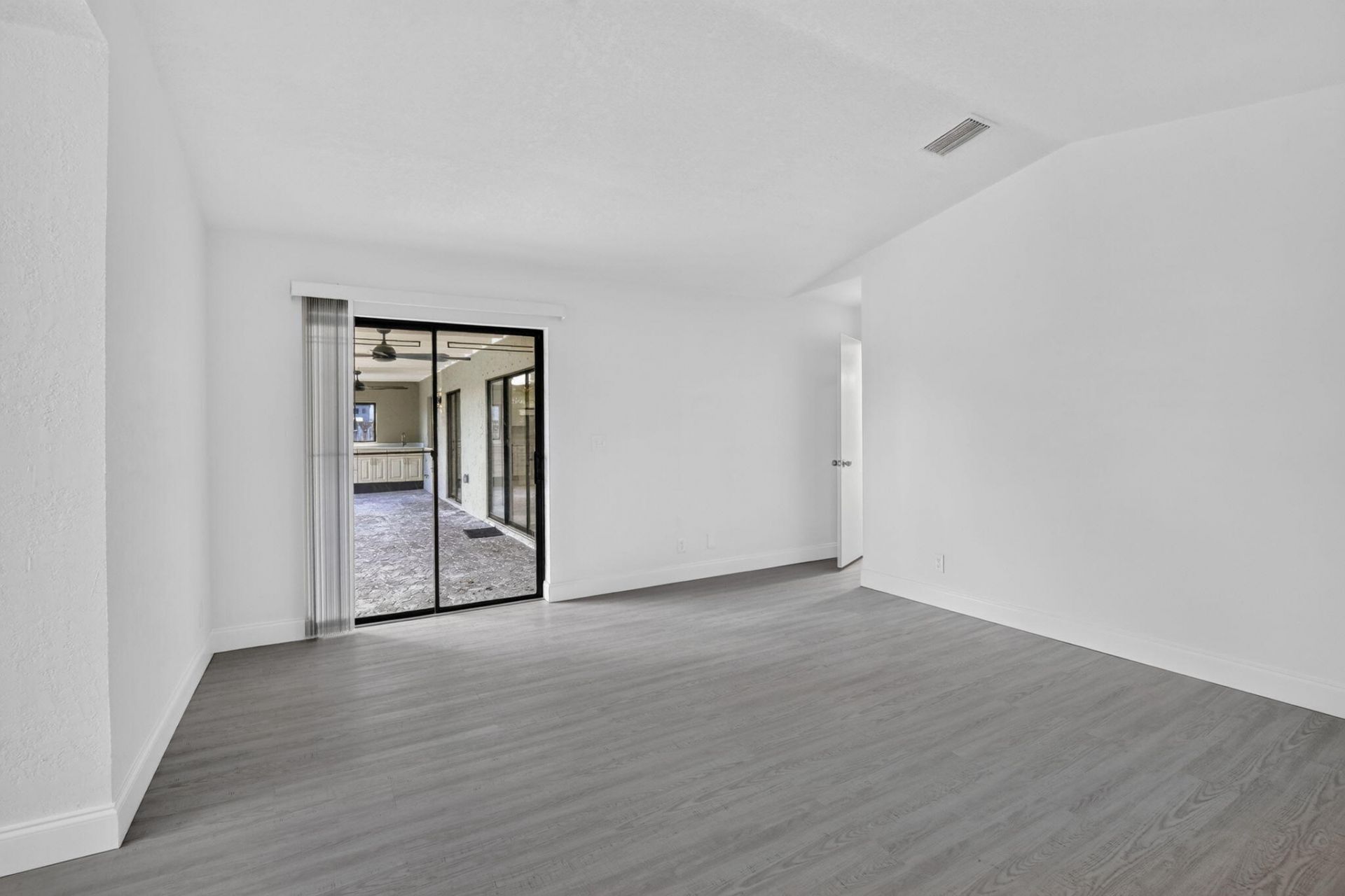 9820 NW 15th Street, Plantation, FL 33322 Photo