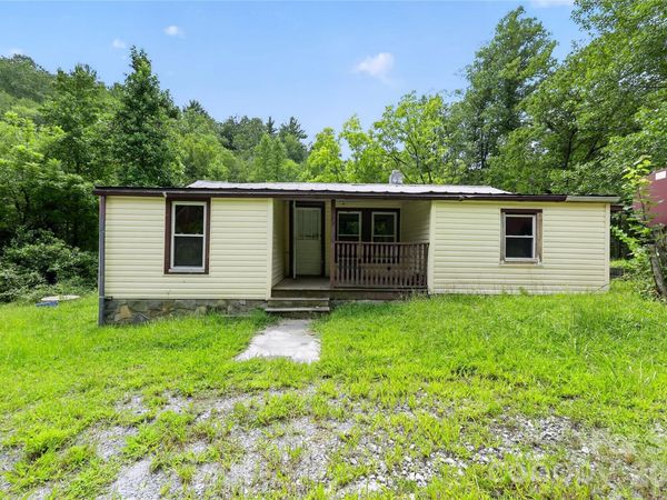 2797 HT Road, Lenoir, NC 28645