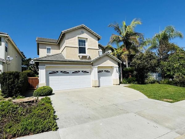 3906 Rill Court, Carlsbad, CA 92010