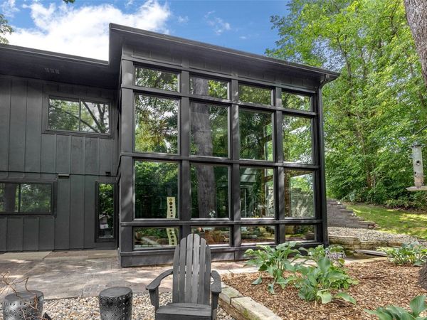 1790 Timber Ridge Drive, Cedar Rapids, IA 52403