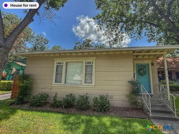 460 Comal Avenue , New Braunfels, TX 78130