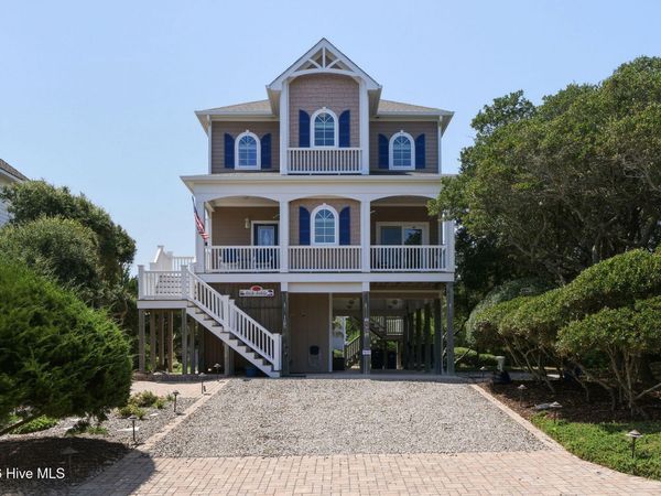 103 Elizabeth Street , Emerald Isle, NC 28594