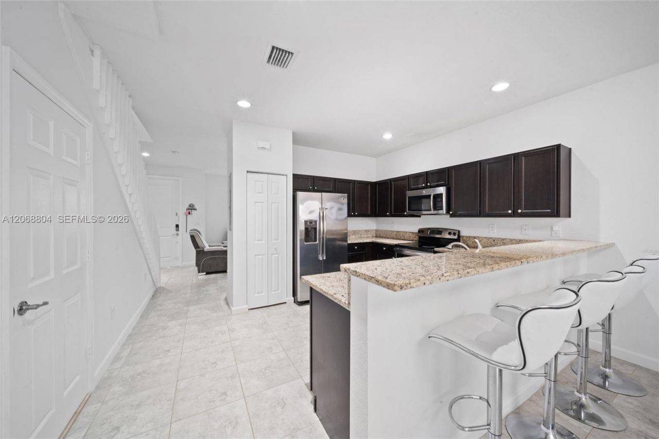 15053 SW 115th Ter , Unit ., Miami, FL 33196 Photo