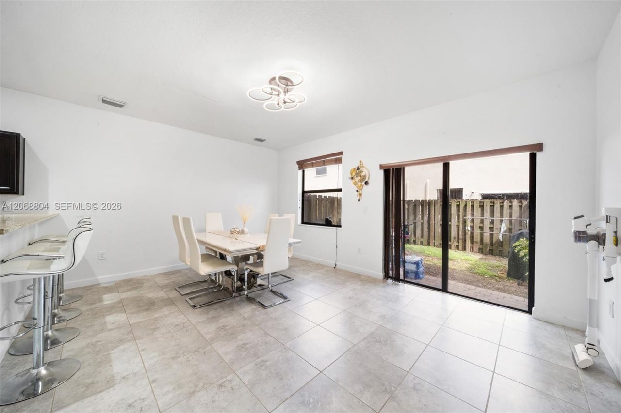 15053 SW 115th Ter , Unit ., Miami, FL 33196 Photo
