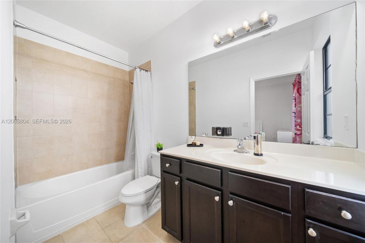 15053 SW 115th Ter , Unit ., Miami, FL 33196 Photo