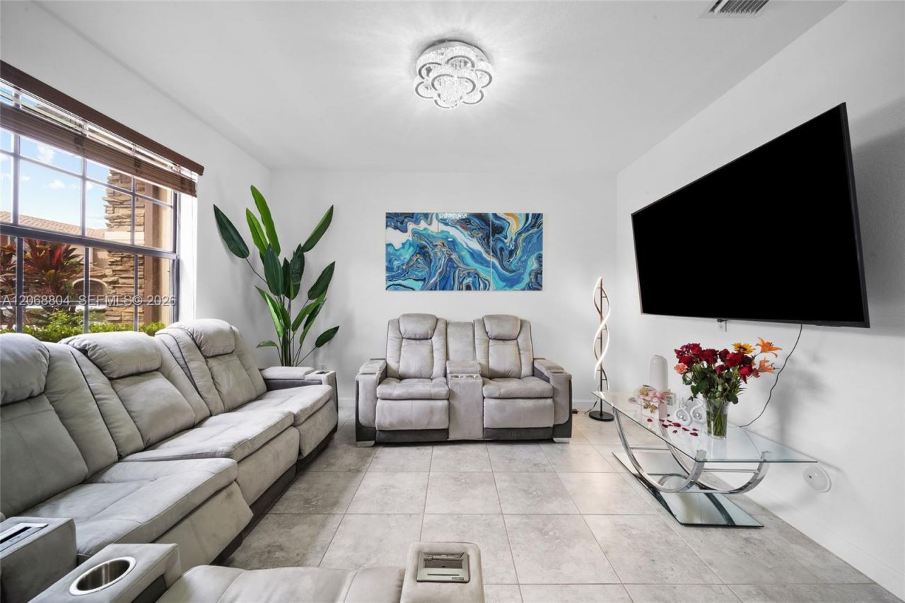 15053 SW 115th Ter , Unit ., Miami, FL 33196 Photo