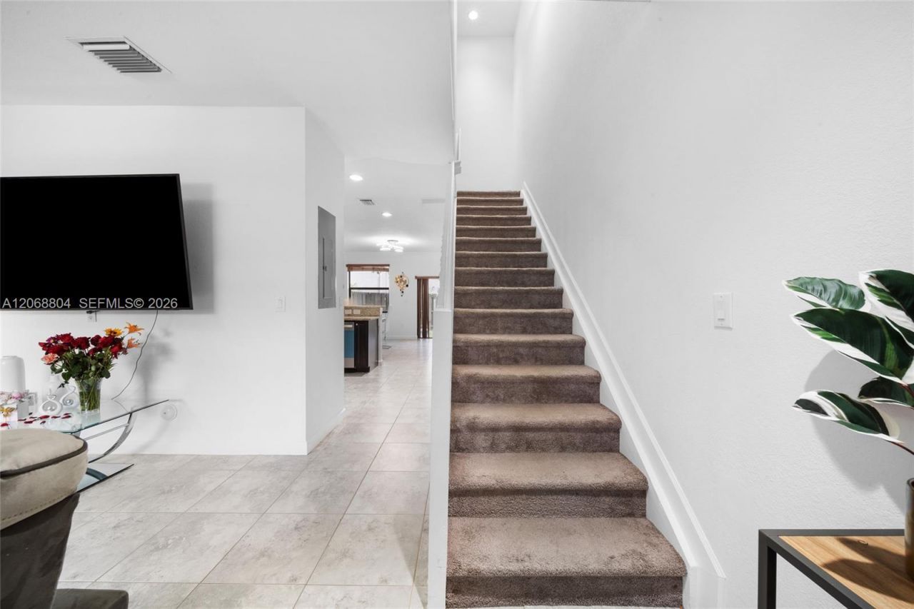 15053 SW 115th Ter , Unit ., Miami, FL 33196 Photo