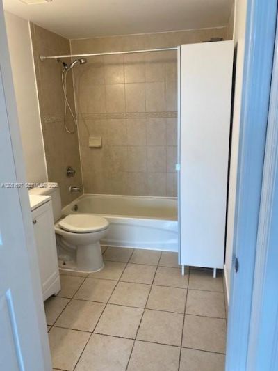 115 SW 42nd Ave , Unit 504, Miami, FL 33134 Photo