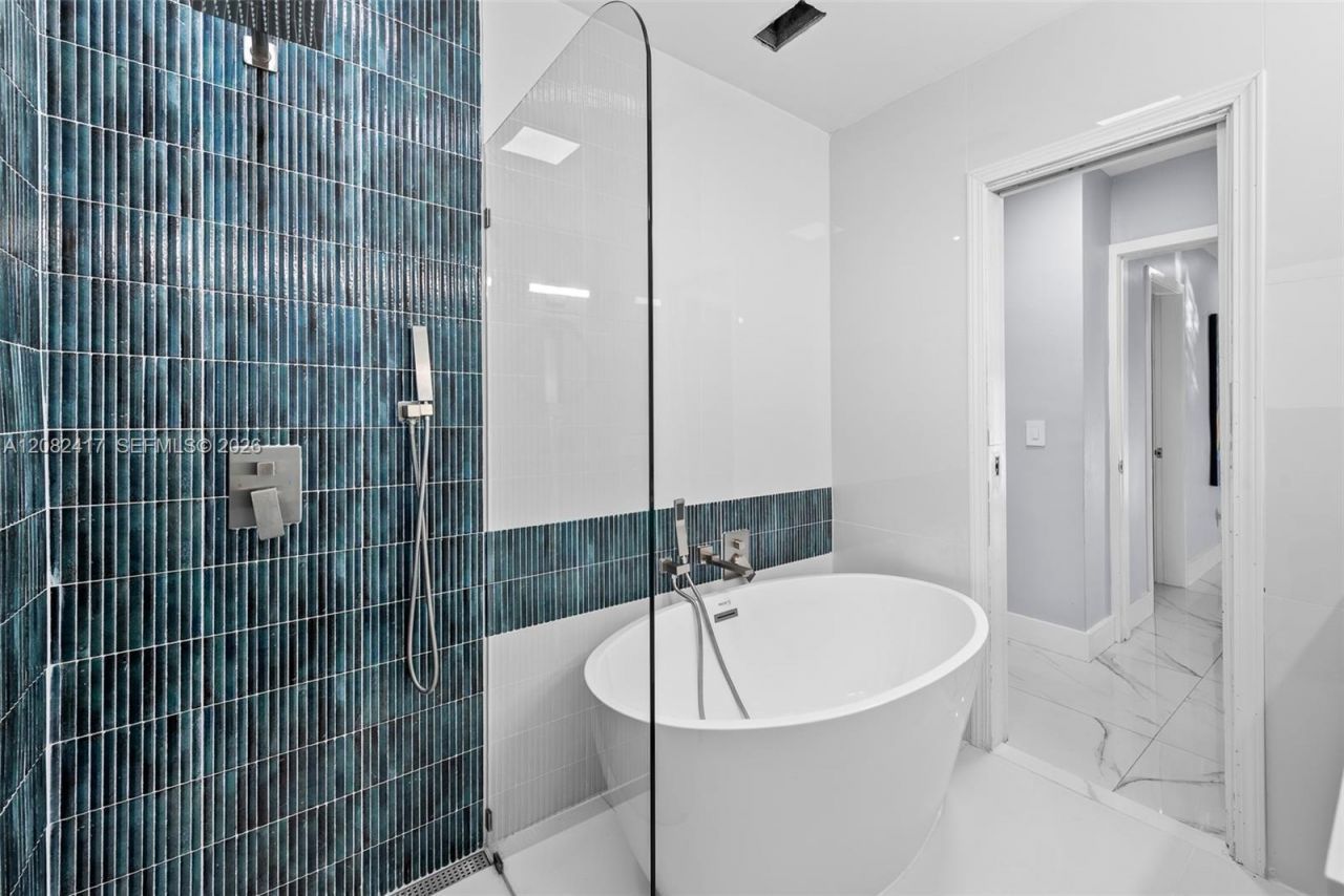 1025 Washington St, Hollywood, FL 33019 Photo