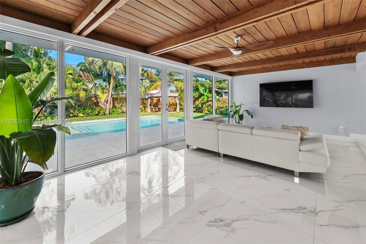 1025 Washington St, Hollywood, FL 33019 Photo