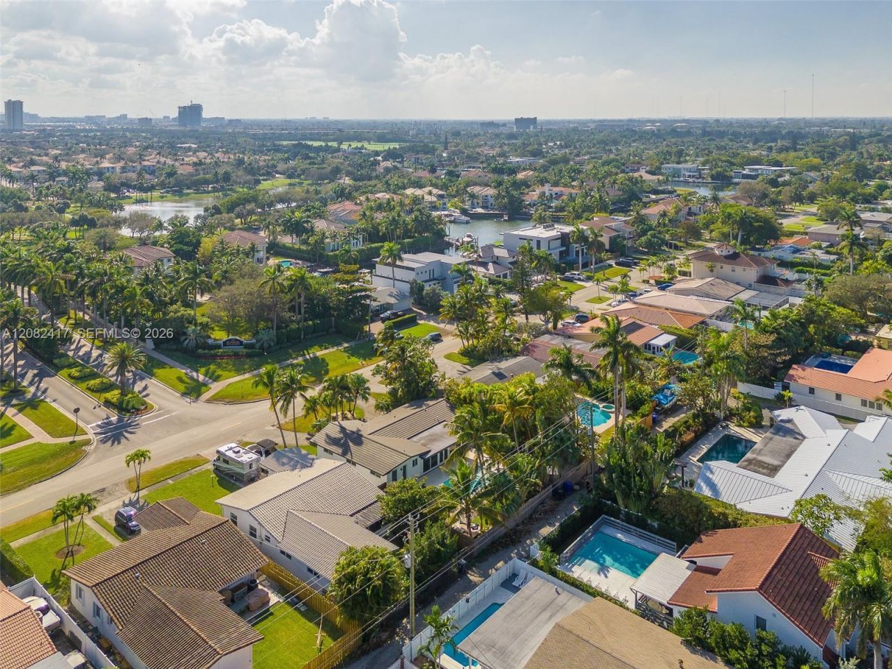 1025 Washington St, Hollywood, FL 33019 Photo
