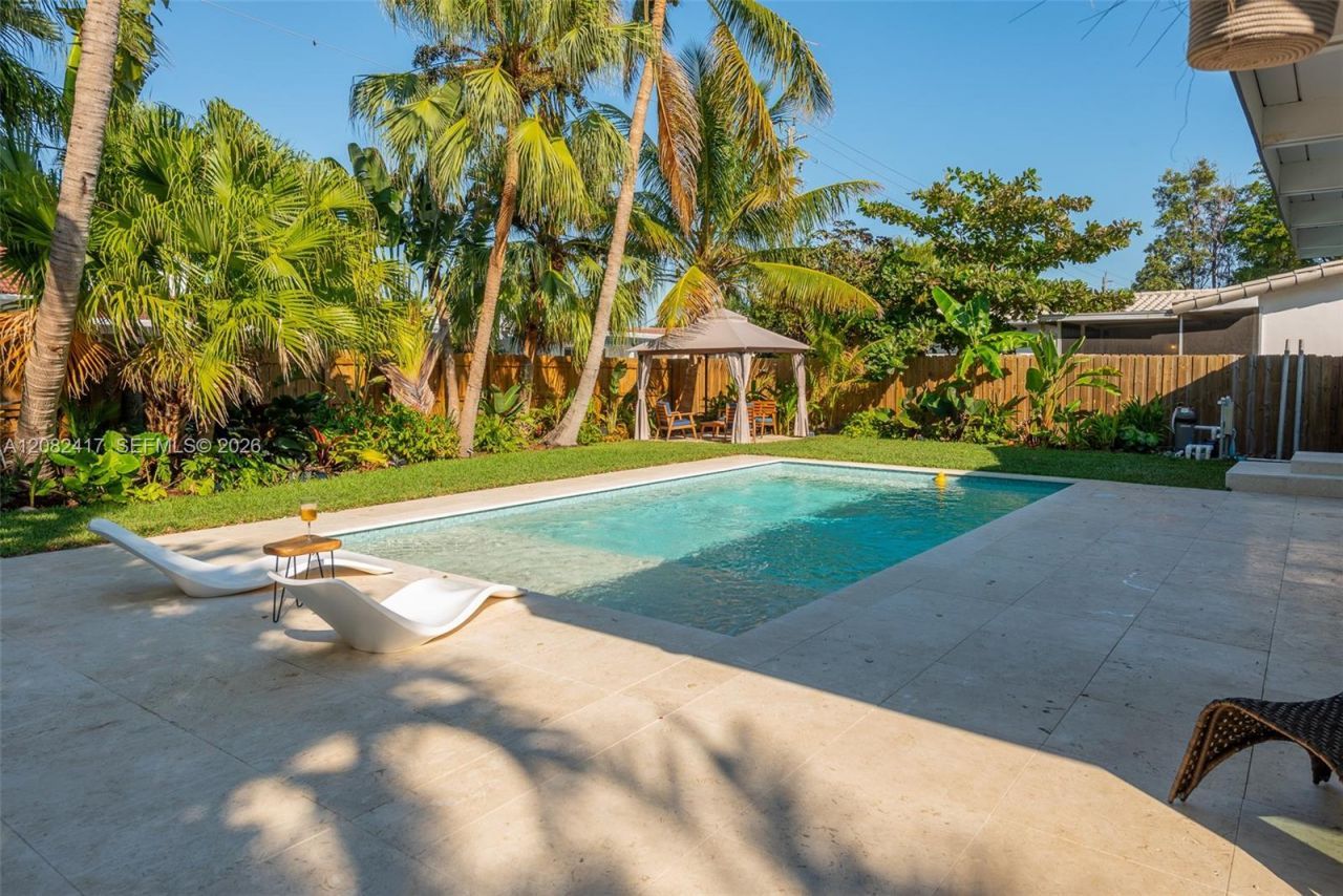 1025 Washington St, Hollywood, FL 33019 Photo