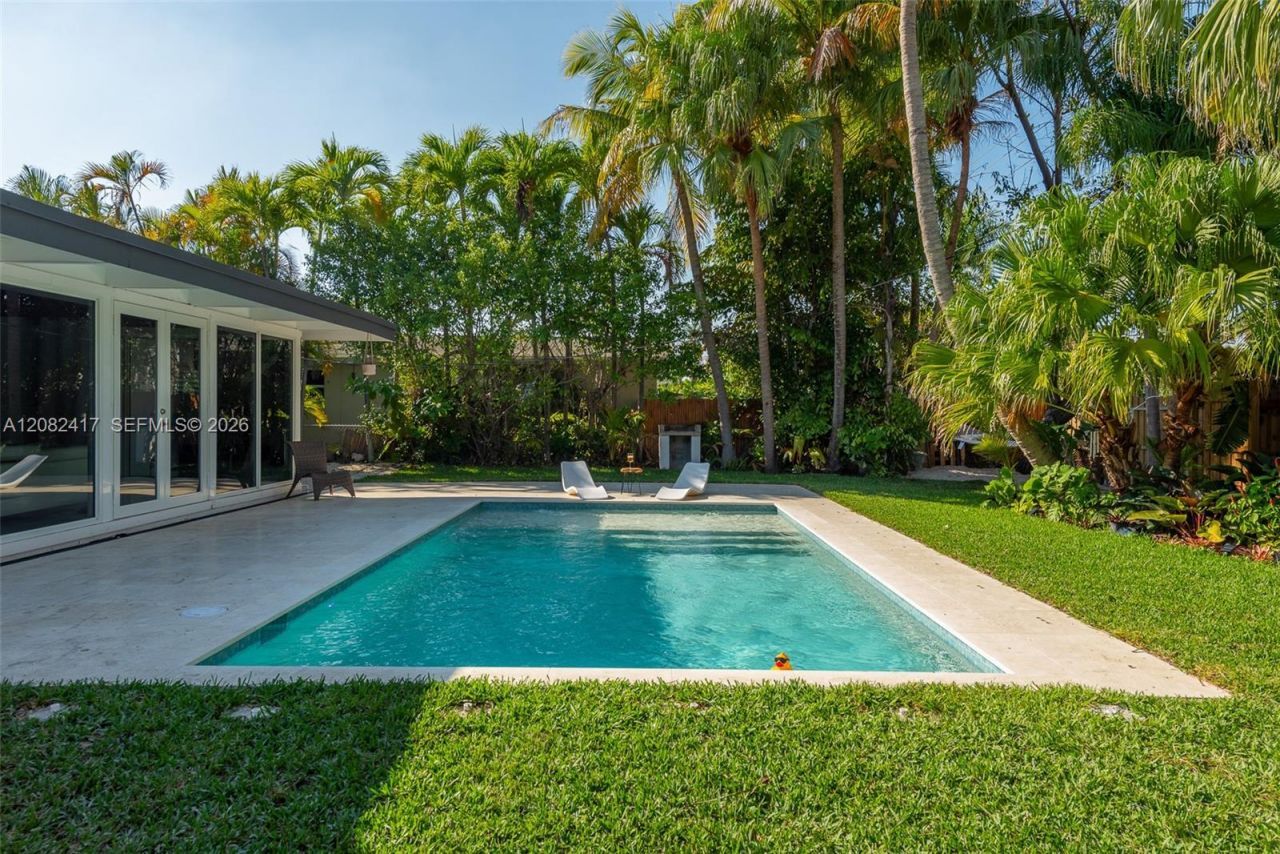 1025 Washington St, Hollywood, FL 33019 Photo