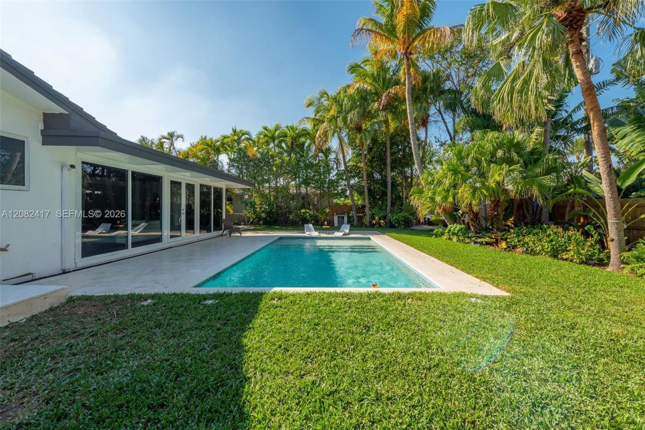 1025 Washington St, Hollywood, FL 33019 Photo
