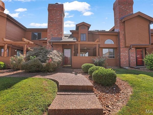 226 Hemingway Lane , Unit C, Weldon Spring, MO 63304