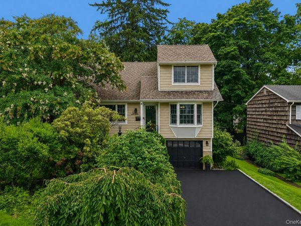 4 Beach Avenue , Northport, NY 11768