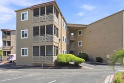 609 Hillside Dr. photo 4