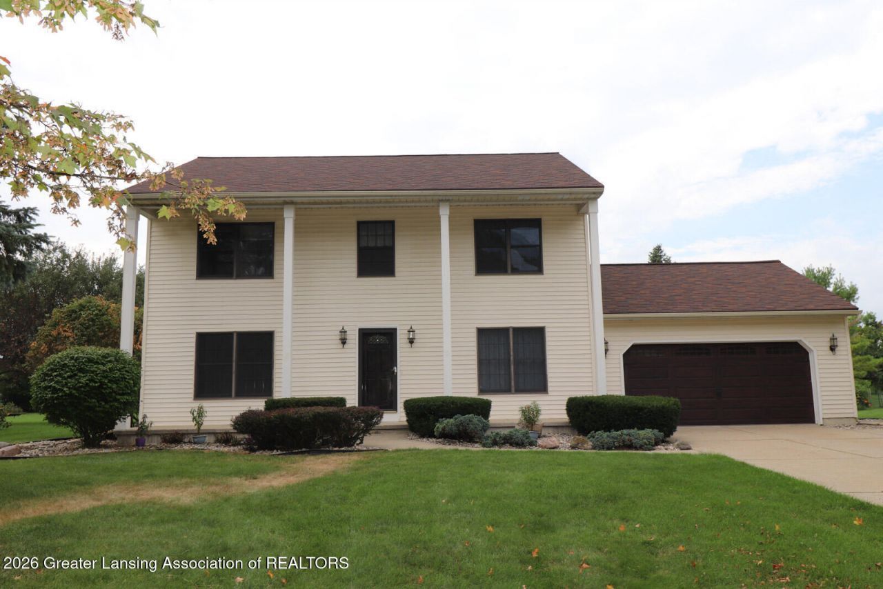 12382 Burlingame Drive, Dewitt, MI 48820 Main Photo