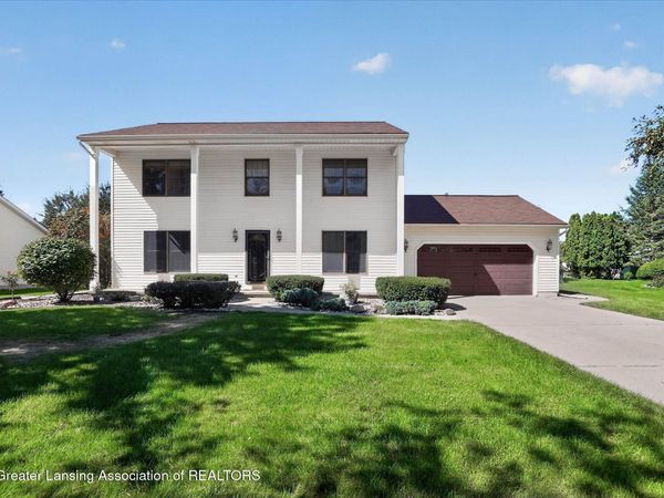 12382 Burlingame Drive, DeWitt, MI 48820