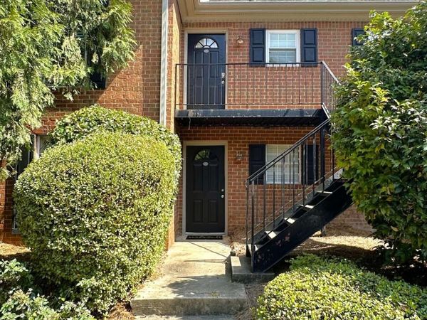 1055 Baxter Street, Unit 102, Athens, GA 30606