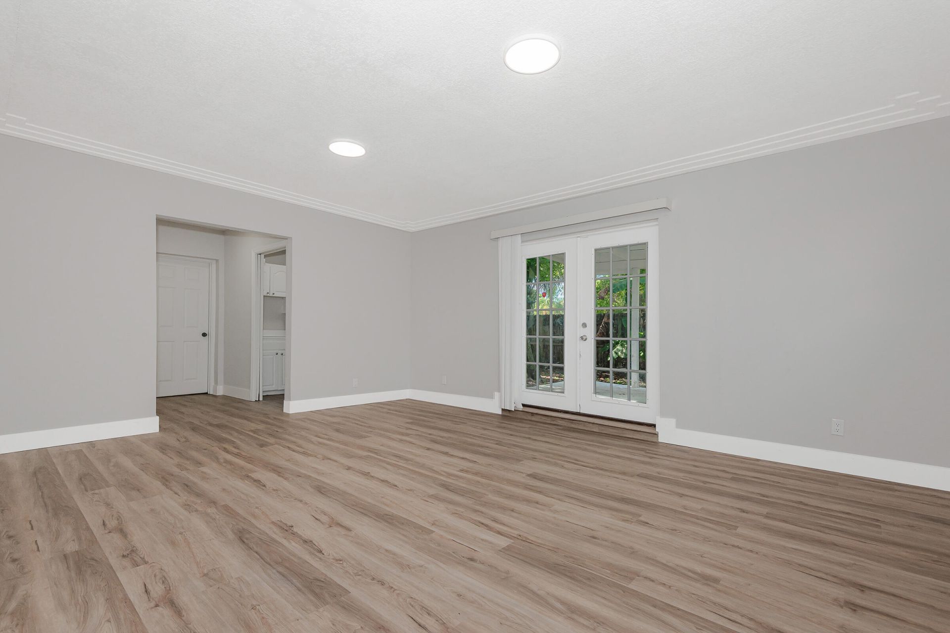 6720 SW 17th Street, North Lauderdale, FL 33068 Photo