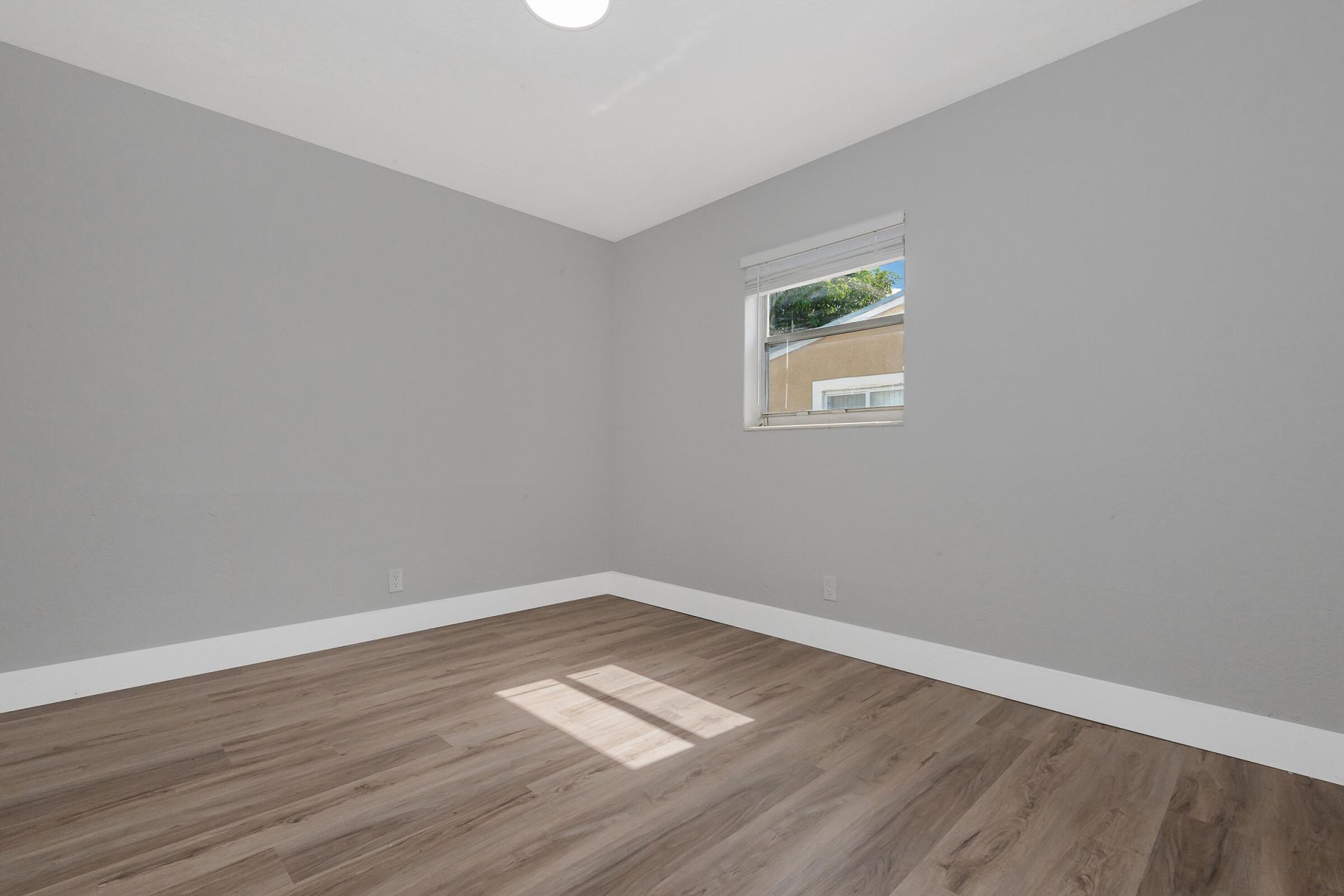6720 SW 17th Street, North Lauderdale, FL 33068 Photo