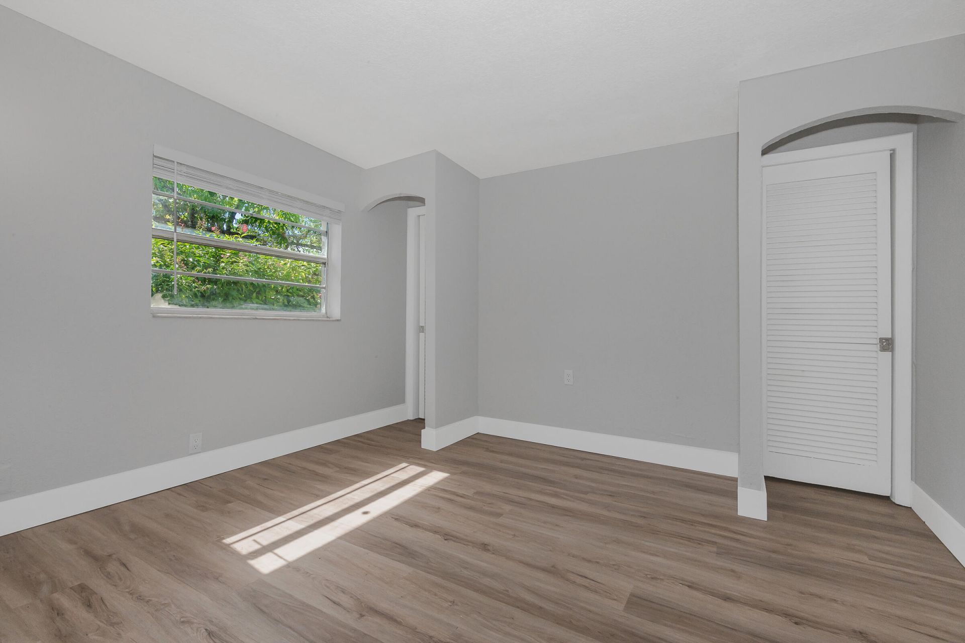 6720 SW 17th Street, North Lauderdale, FL 33068 Photo