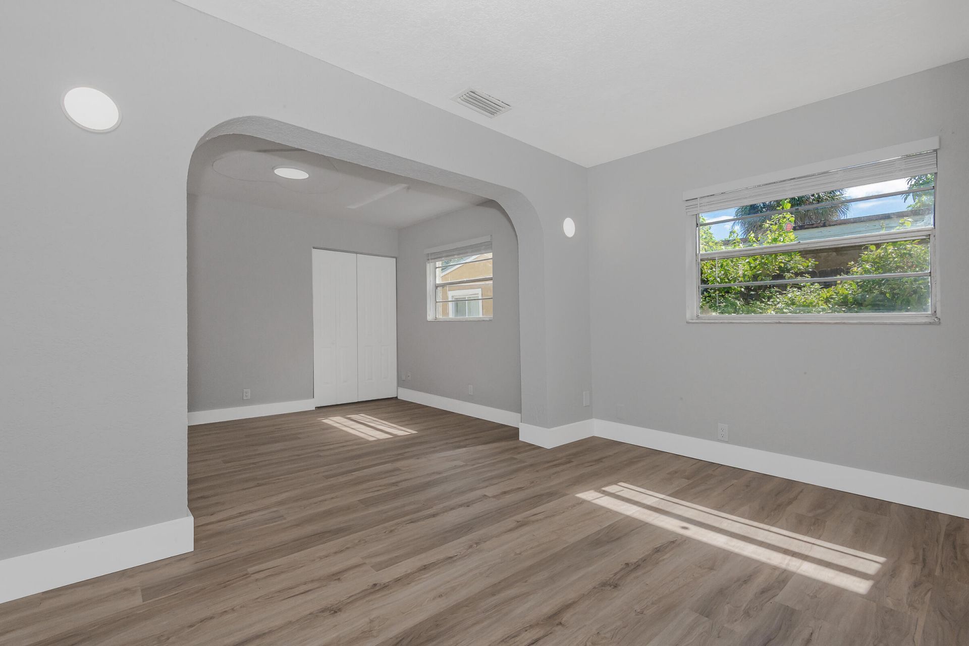6720 SW 17th Street, North Lauderdale, FL 33068 Photo