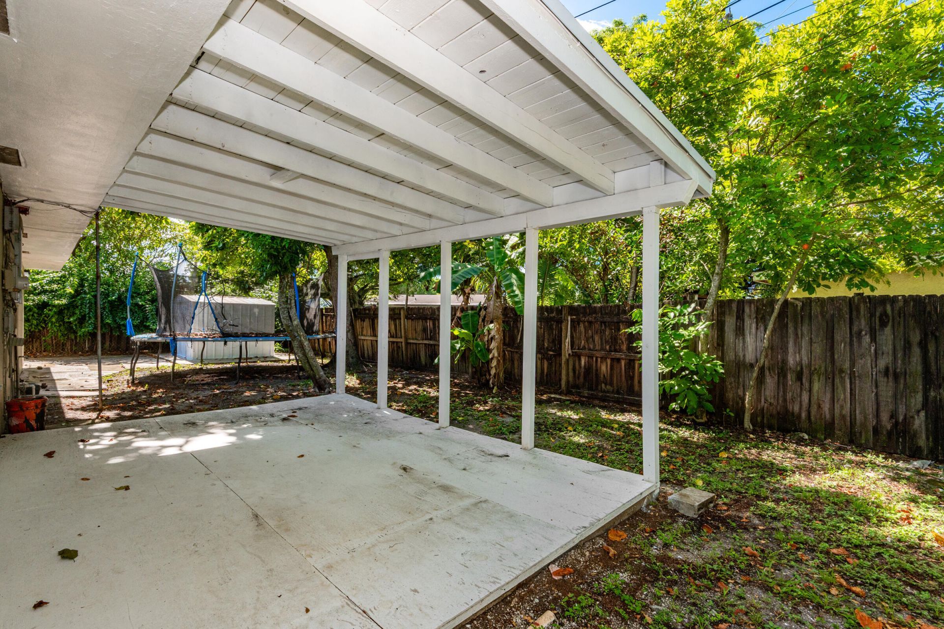 6720 SW 17th Street, North Lauderdale, FL 33068 Photo