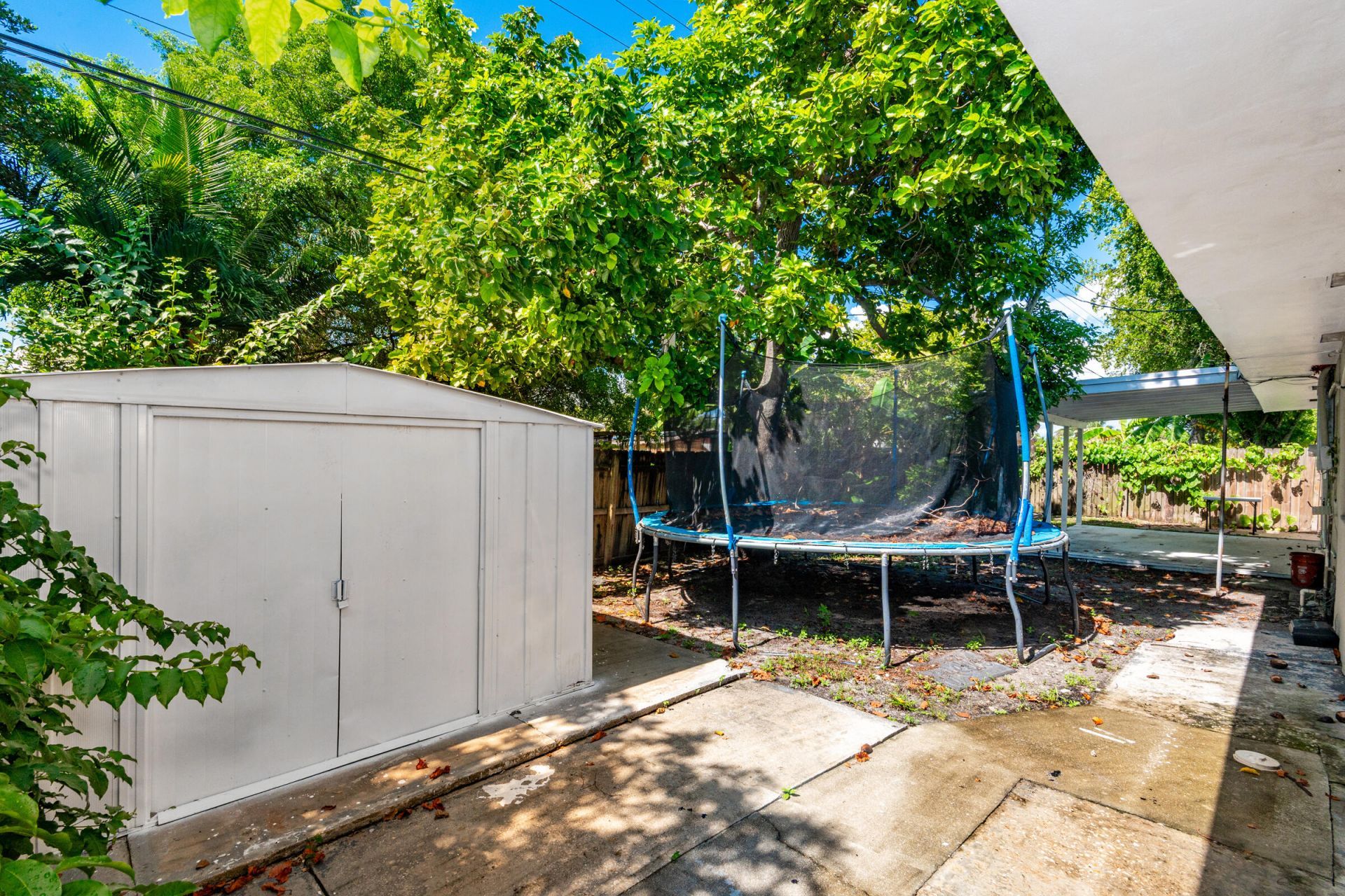 6720 SW 17th Street, North Lauderdale, FL 33068 Photo