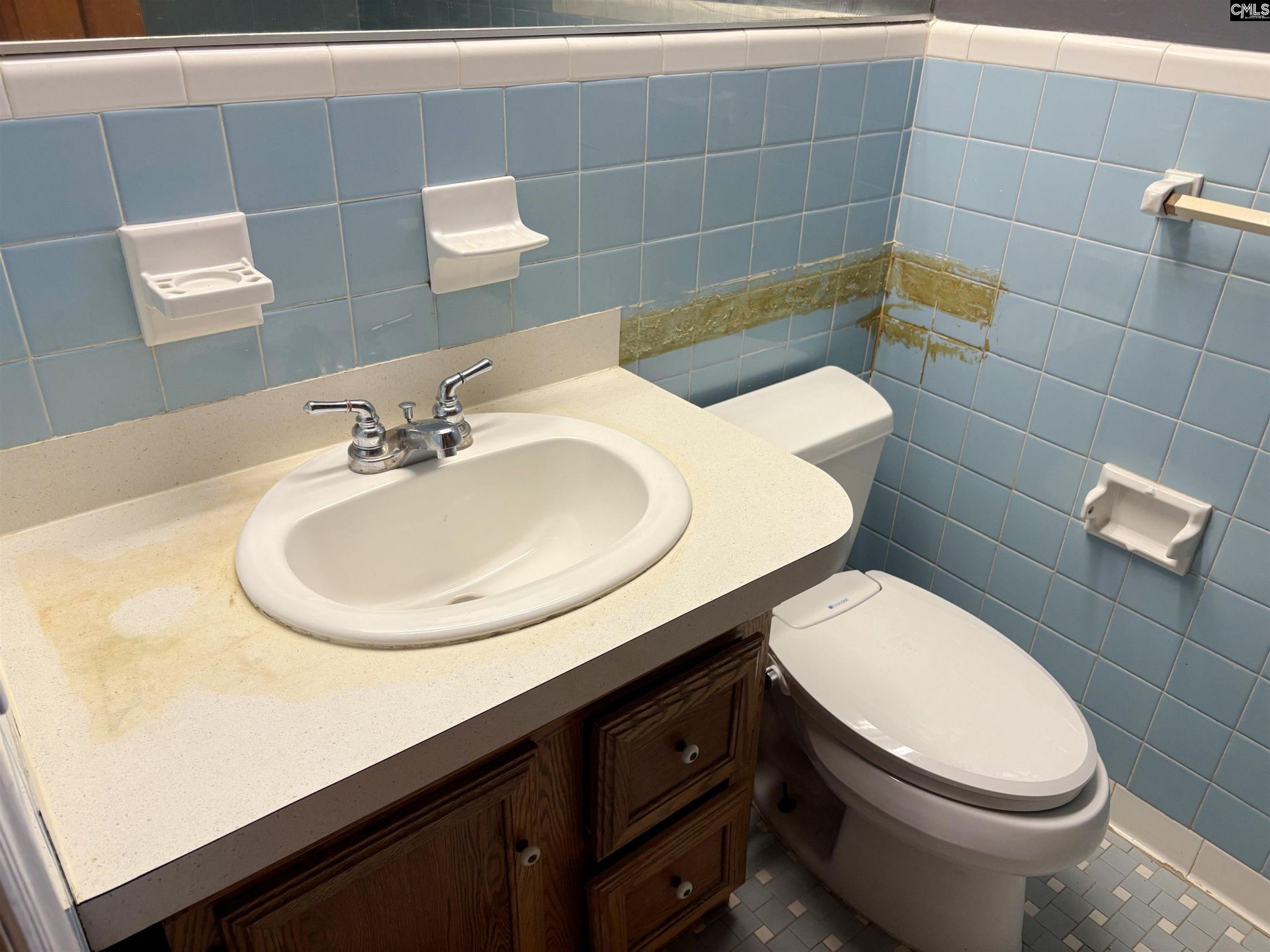 1821 Luster Lane Photo 7