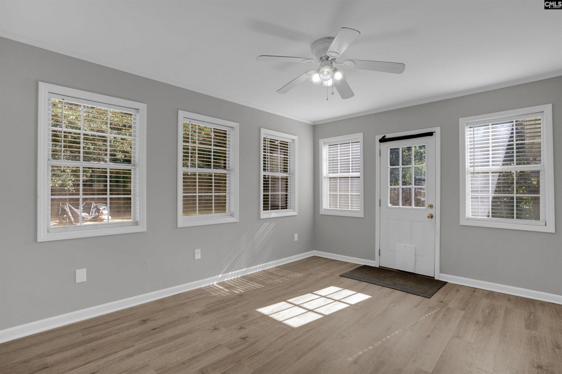 1131 Chadford Road Photo 18