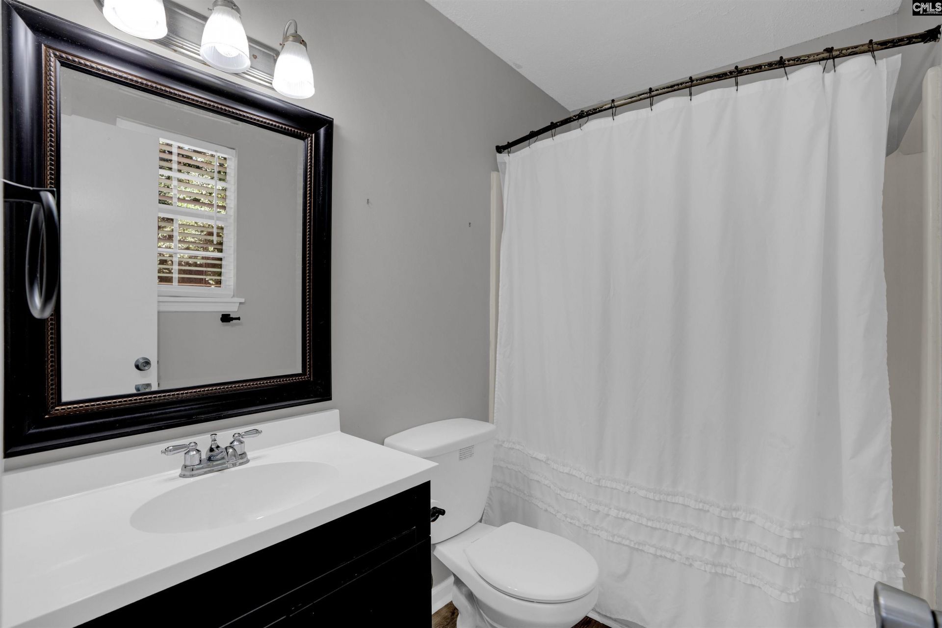 1131 Chadford Road Photo 23