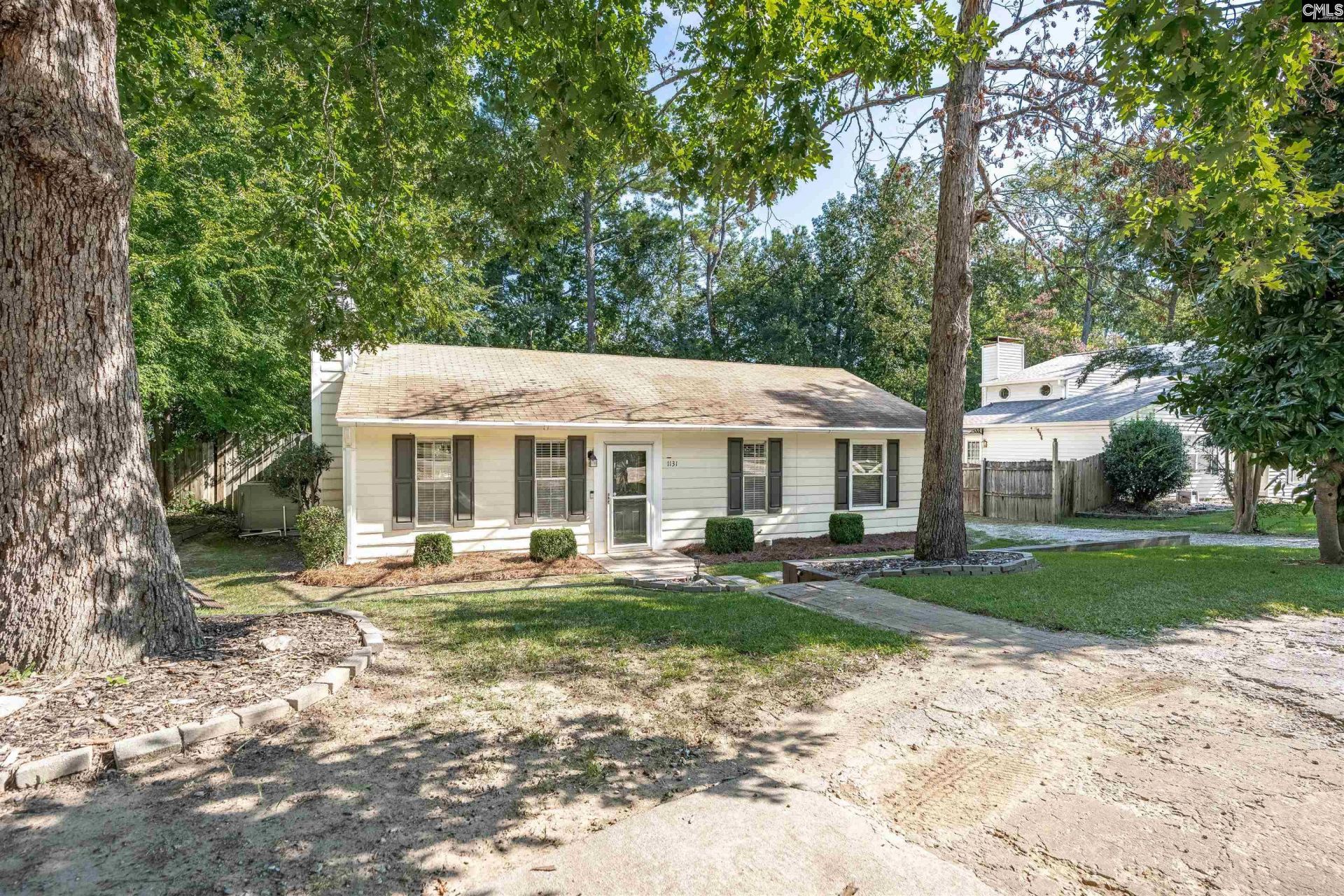 1131 Chadford Road Photo 4