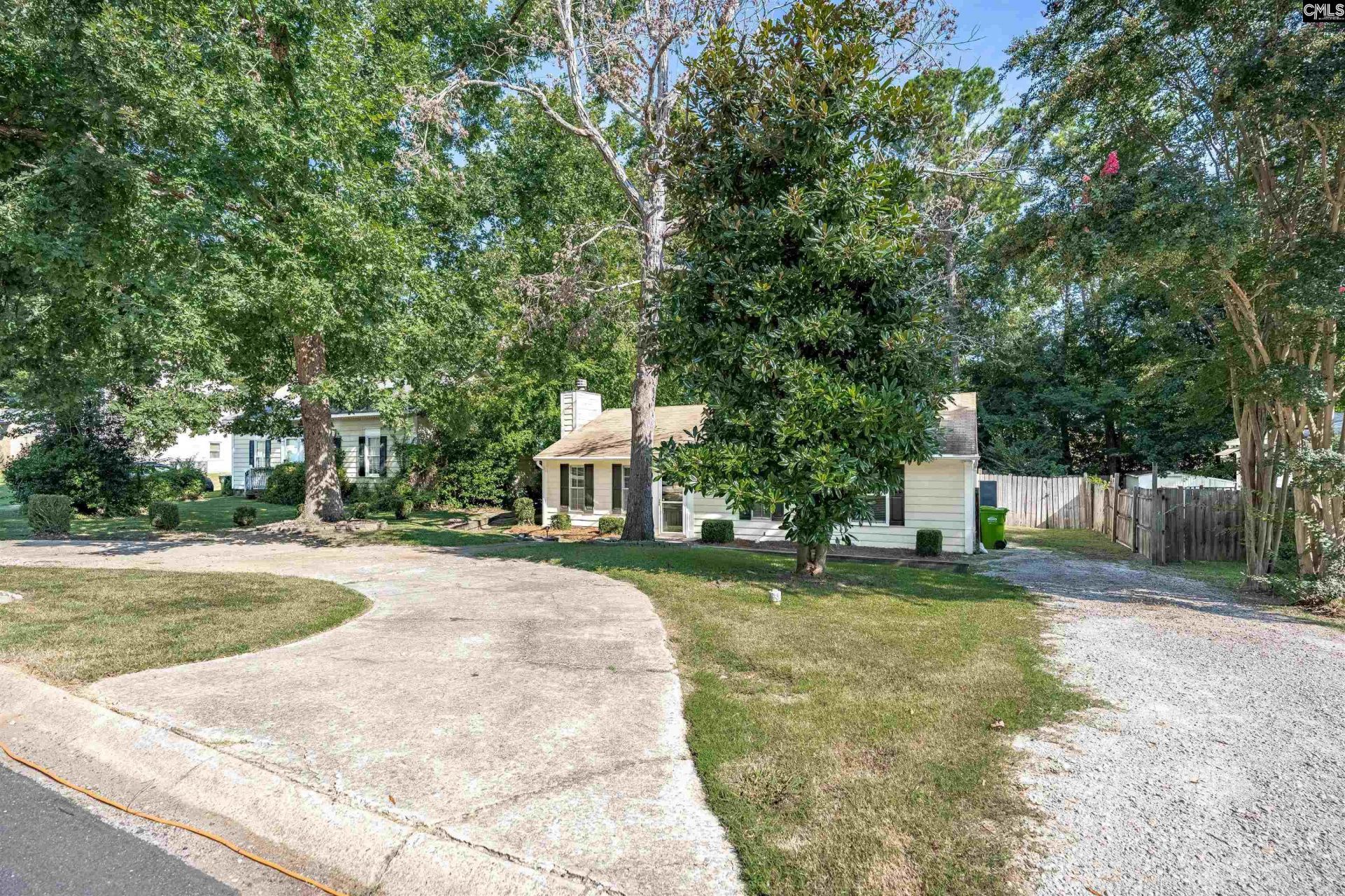 1131 Chadford Road Photo 5