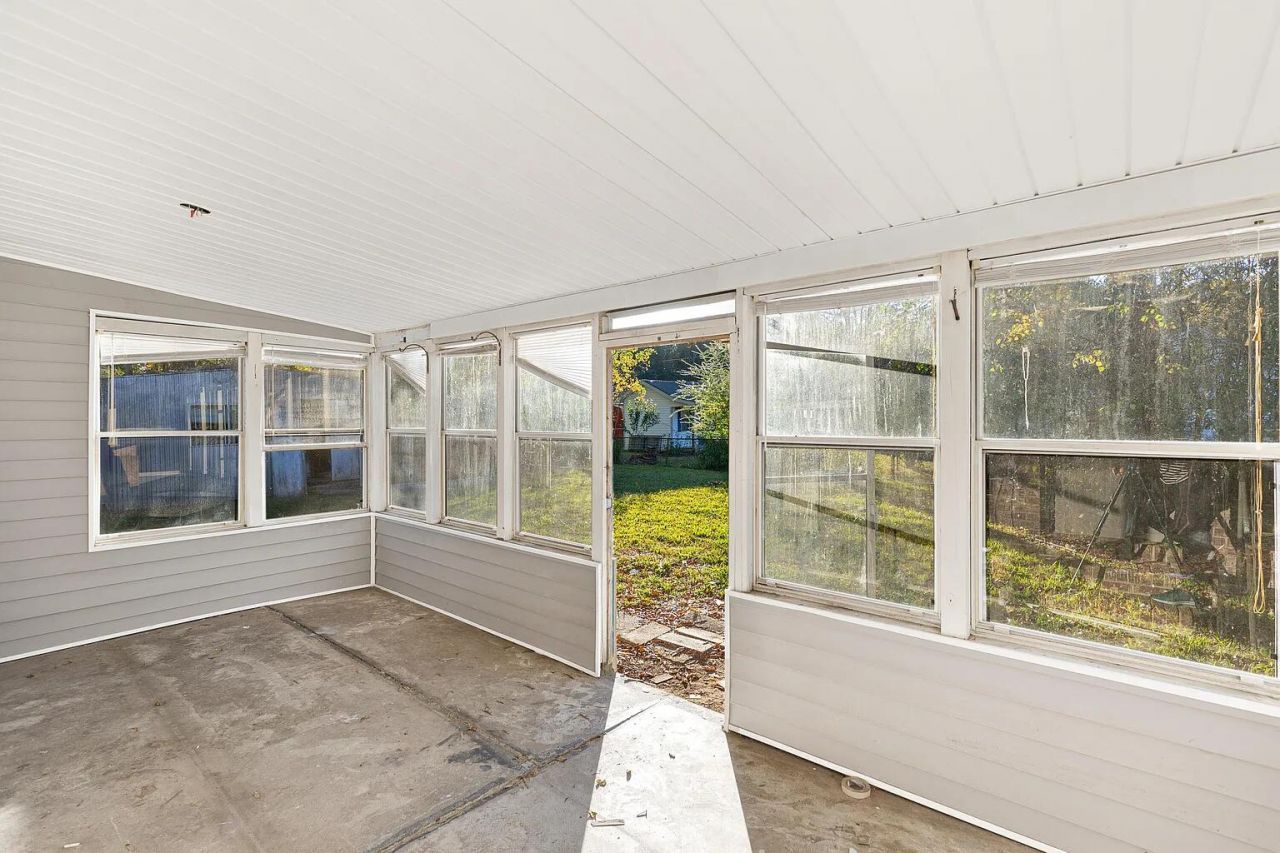 257 Jean Wells Drive Photo 14