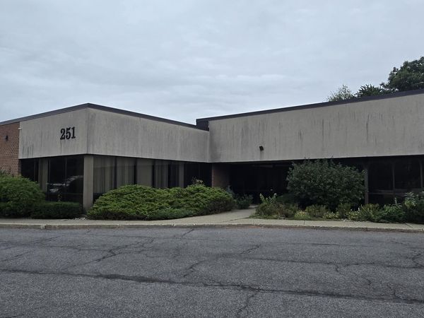 251 New Karner Road, Albany, NY 12205