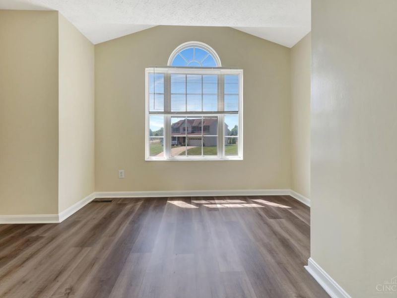 5664 Oakview Terrace, Liberty Township, OH 45011 Photo 12