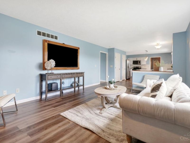 5664 Oakview Terrace, Liberty Township, OH 45011 Photo 8