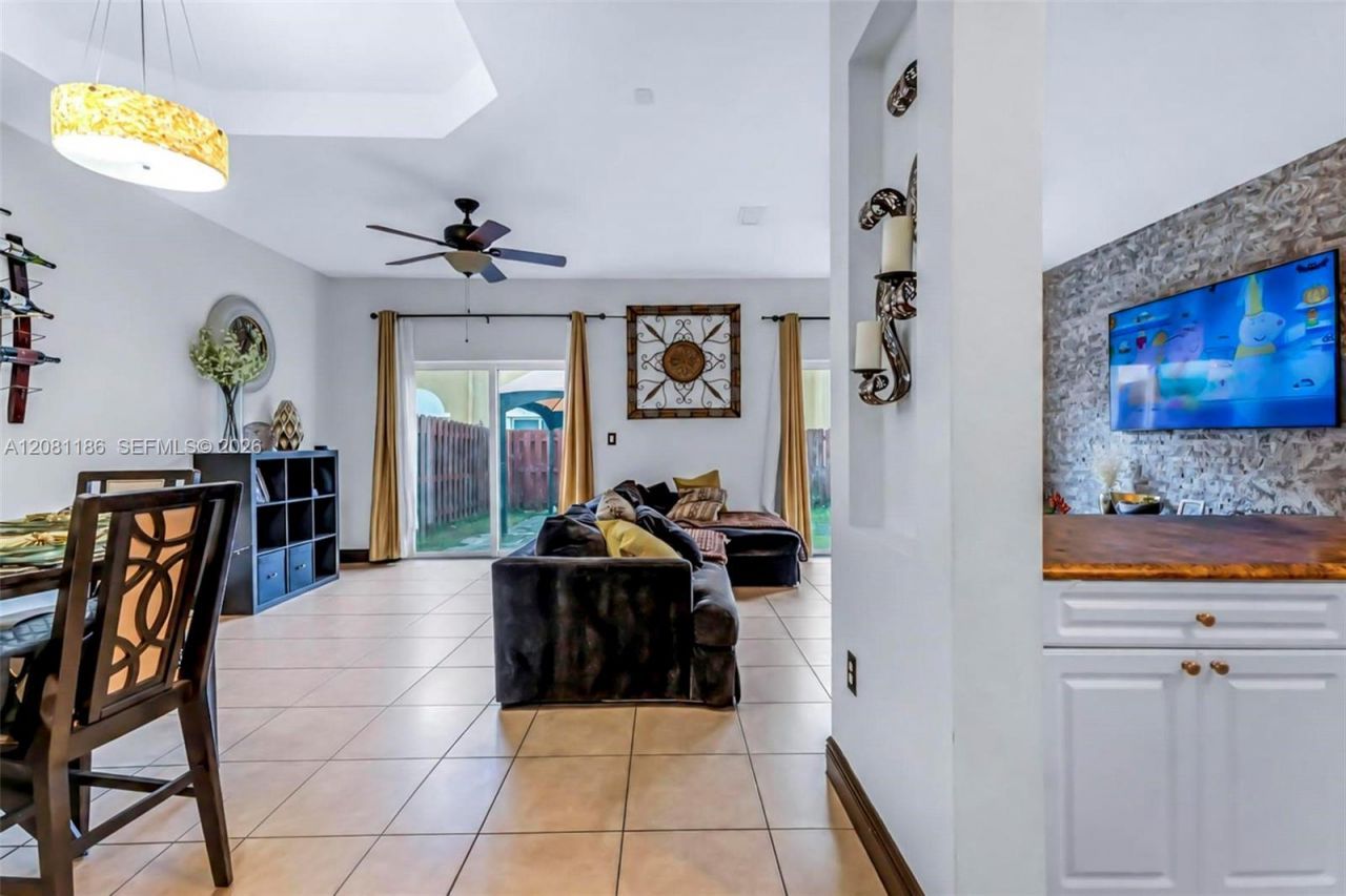 14109 SW 51st Ln , Miramar, FL 33027 Photo