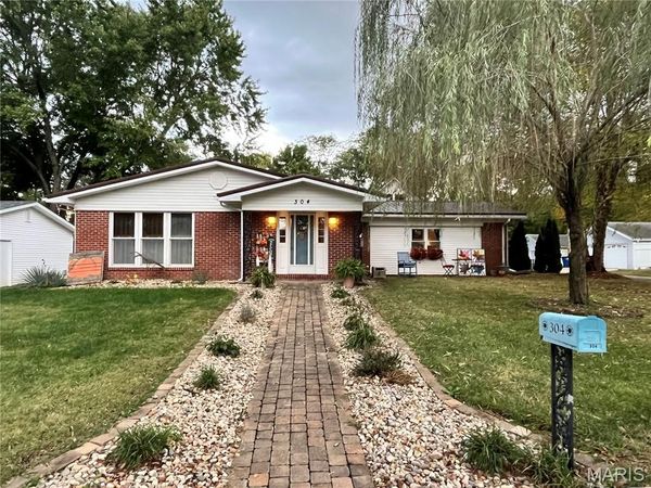 304 Edna Lane, Sparta, IL 62286