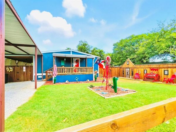 1652 Gale Drive, Pelican Bay, TX 76020
