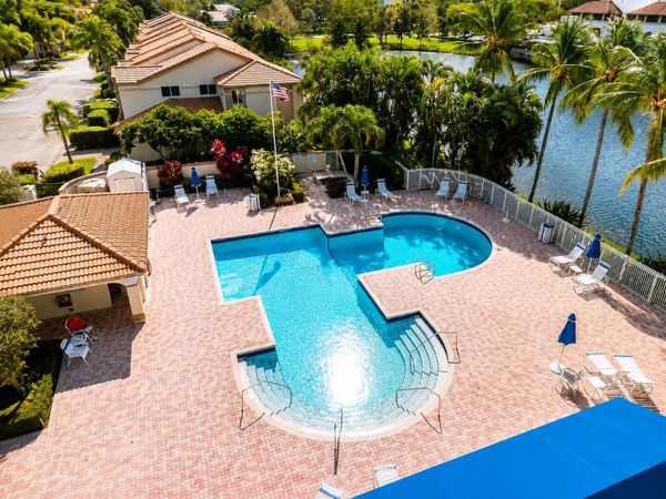 6723 VIA REGINA, Unit 11, Boca Raton, FL 33433