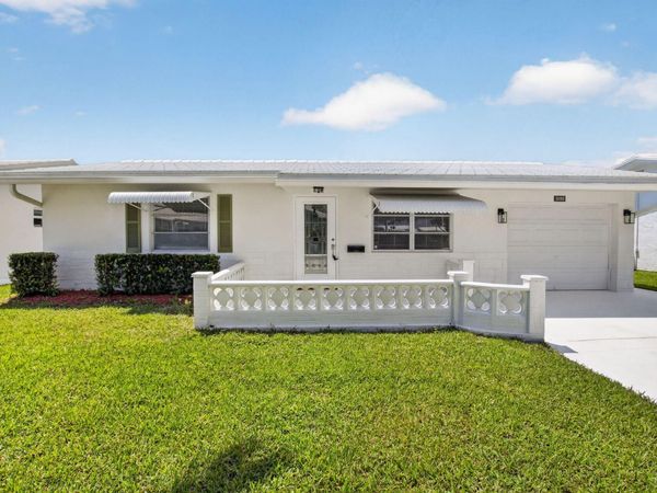 2080 SW 13TH Way, Boynton Beach, FL 33426