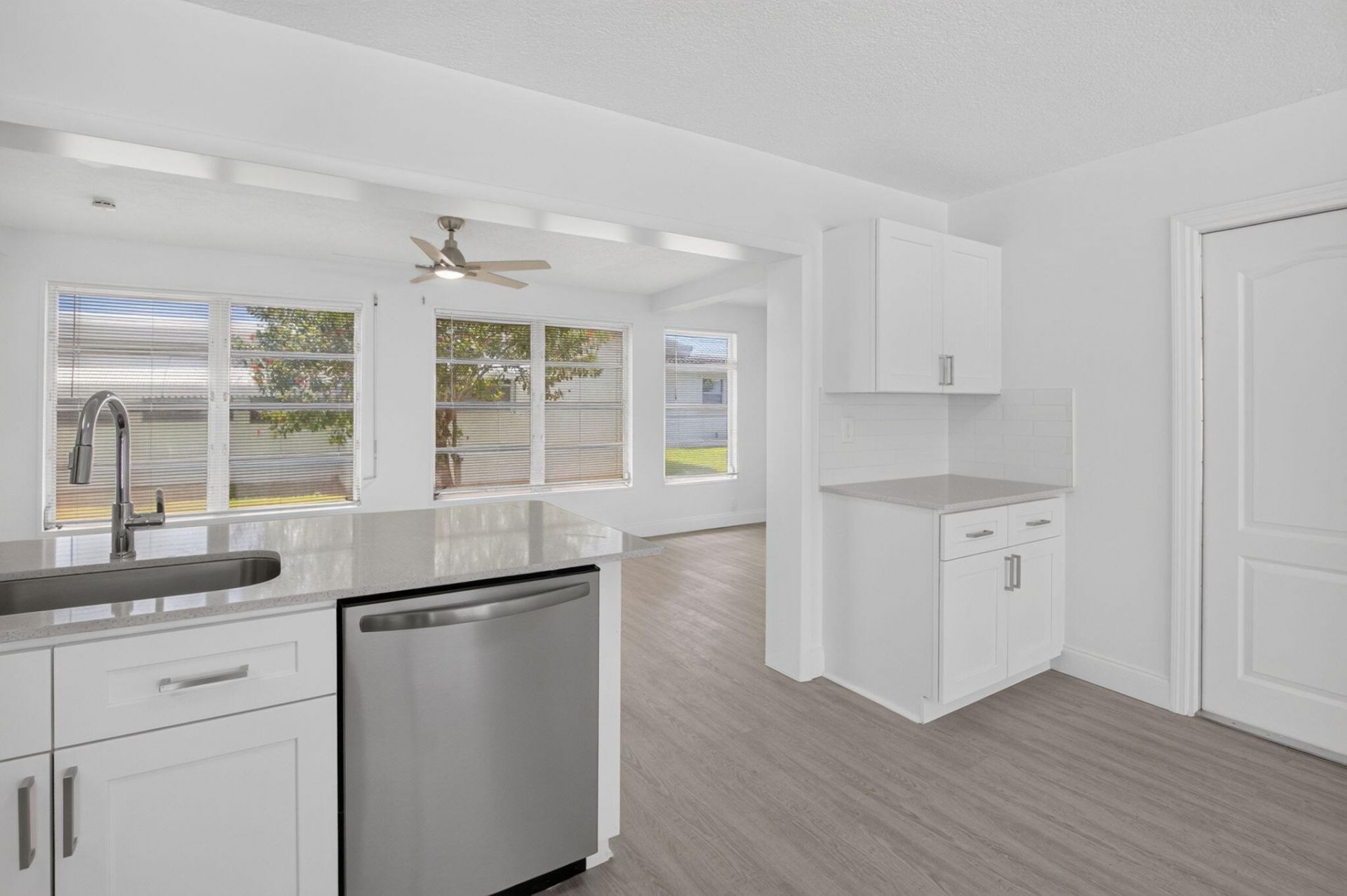 2080 SW 13th Way, Boynton Beach, FL 33426 Photo